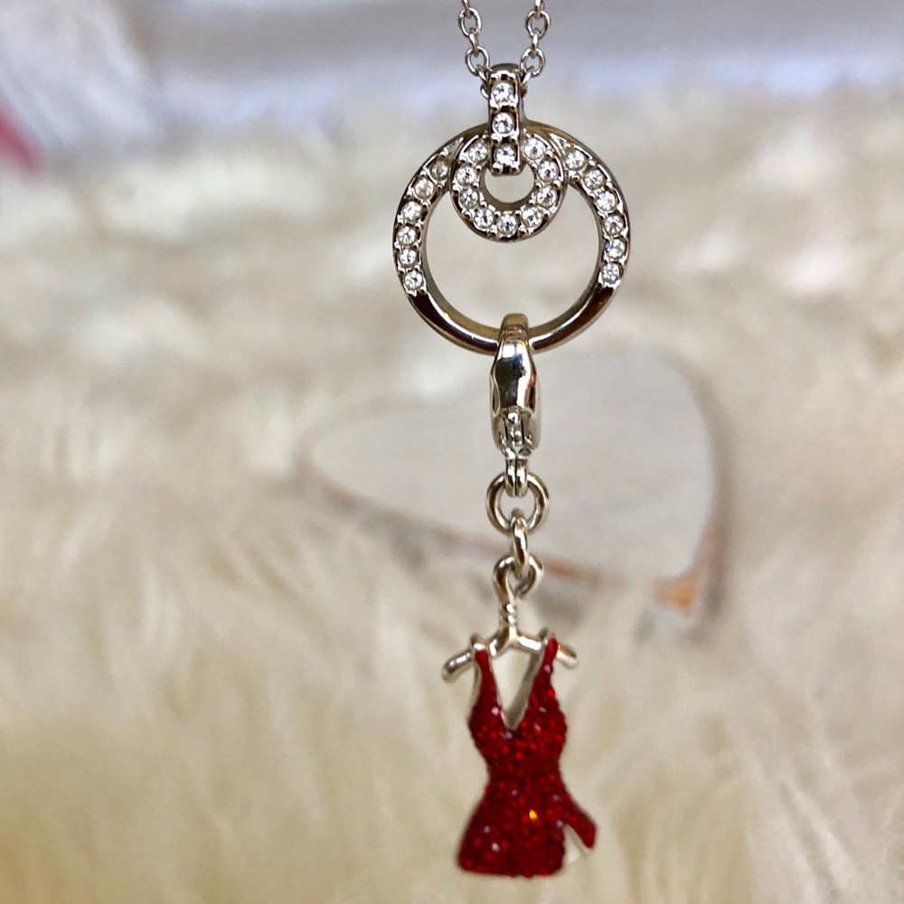 BEAUTIFUL❤️❤️❤️SWAROVSKI NECKLACE❤️❤️❤️